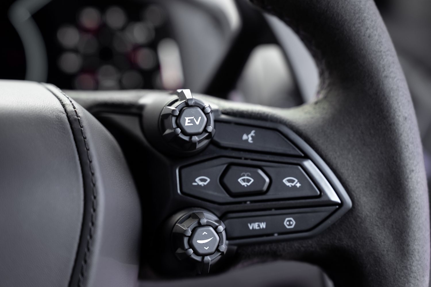 Lamborghini Revuelto