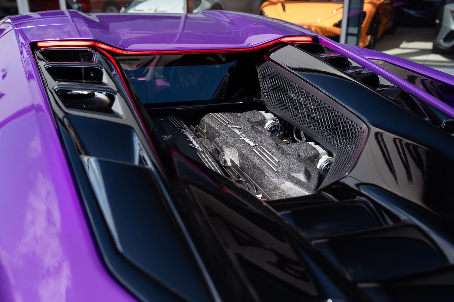 Lamborghini Revuelto