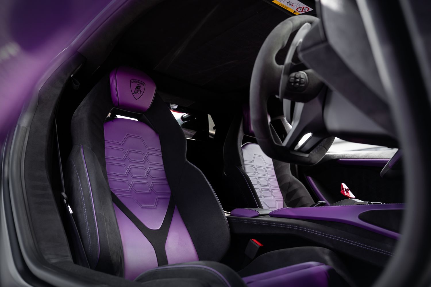 Lamborghini Revuelto