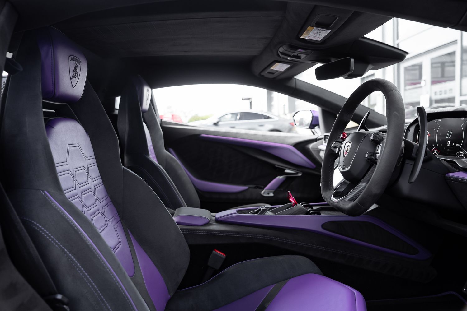 Lamborghini Revuelto