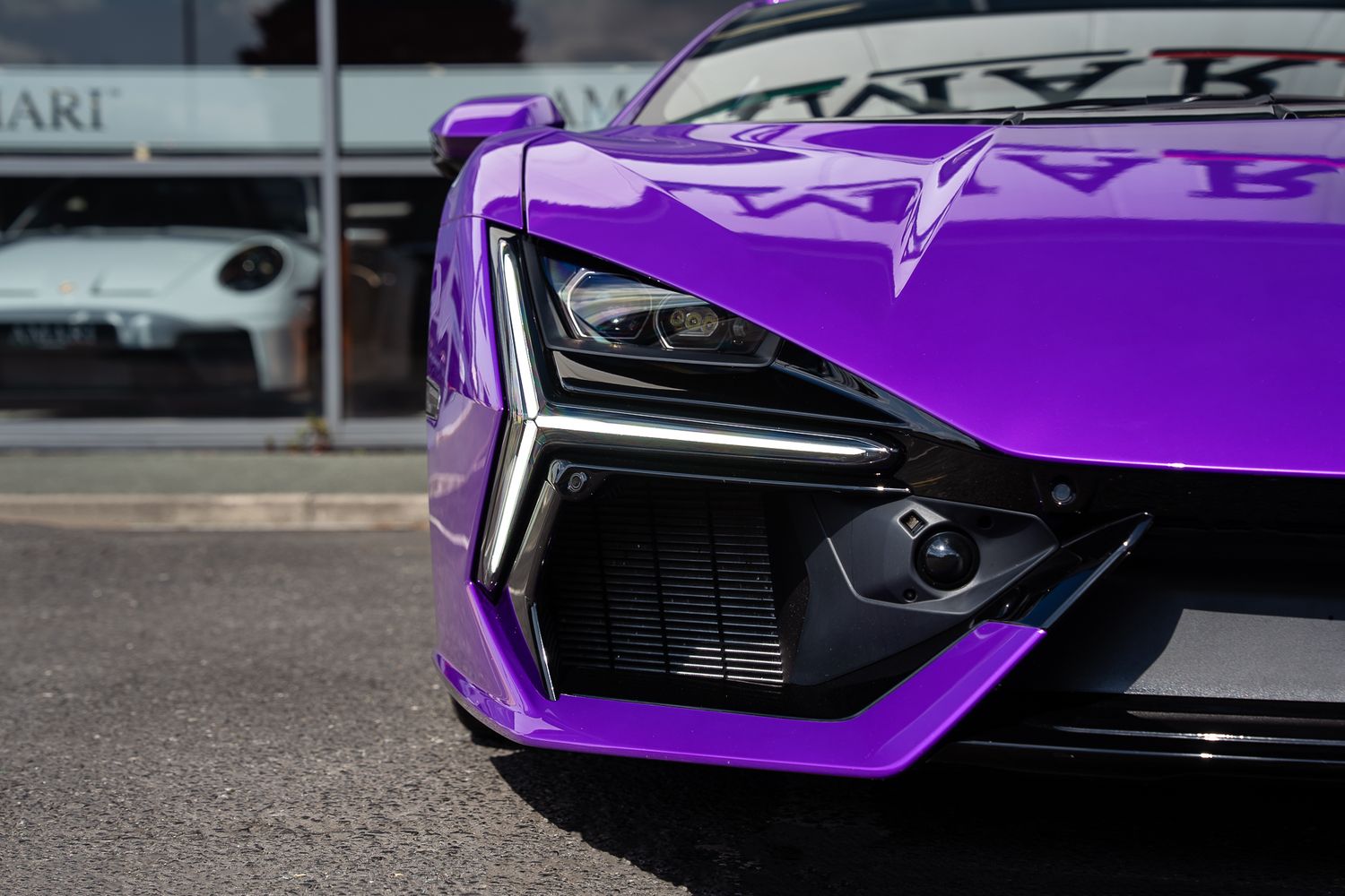 Lamborghini Revuelto