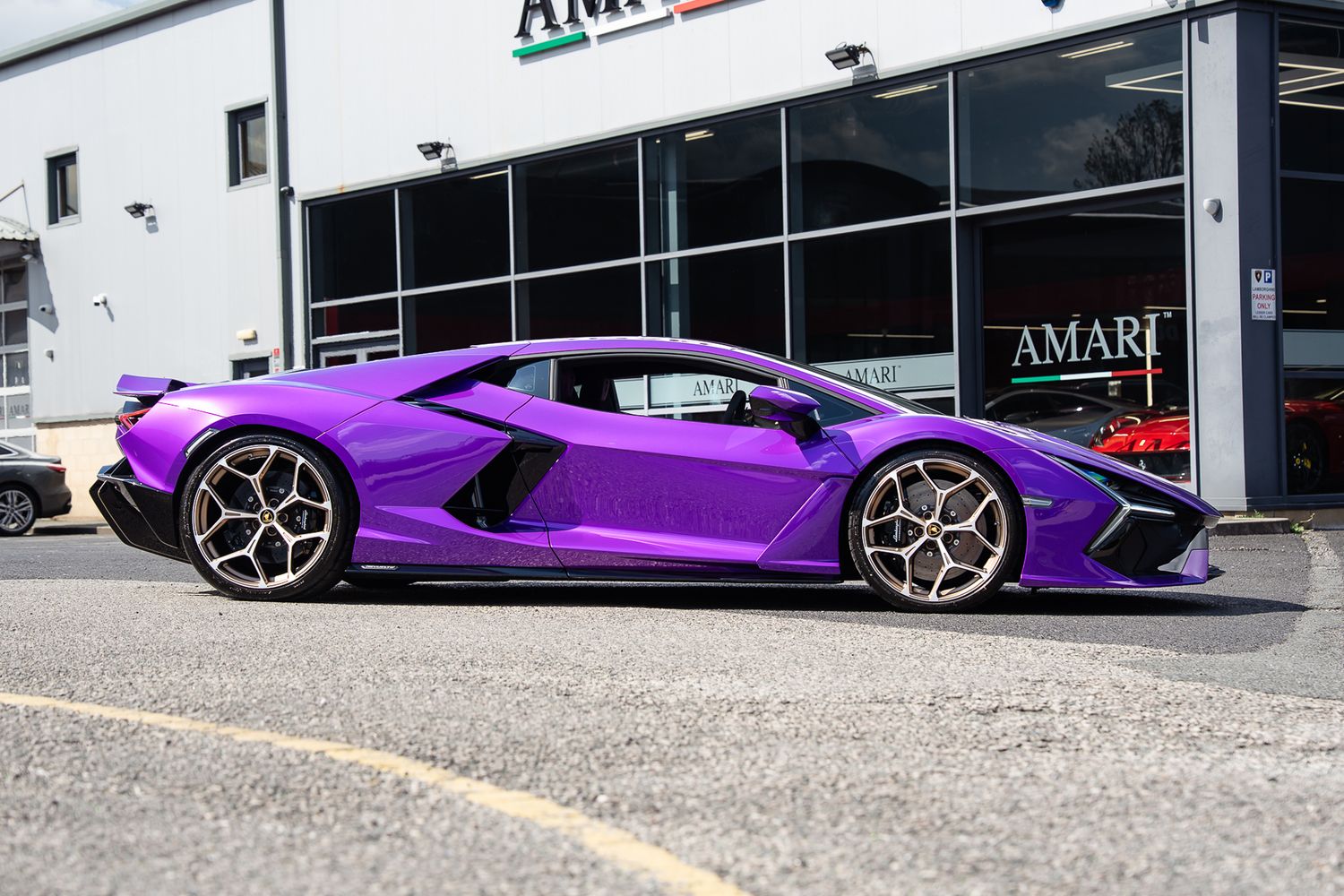 Lamborghini Revuelto