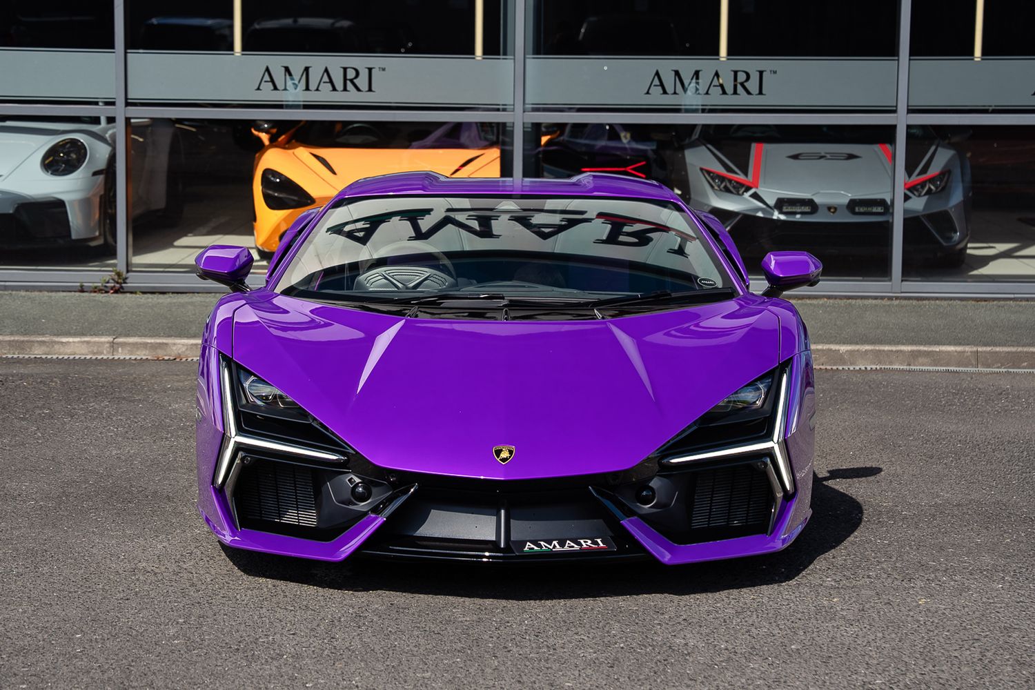 Lamborghini Revuelto