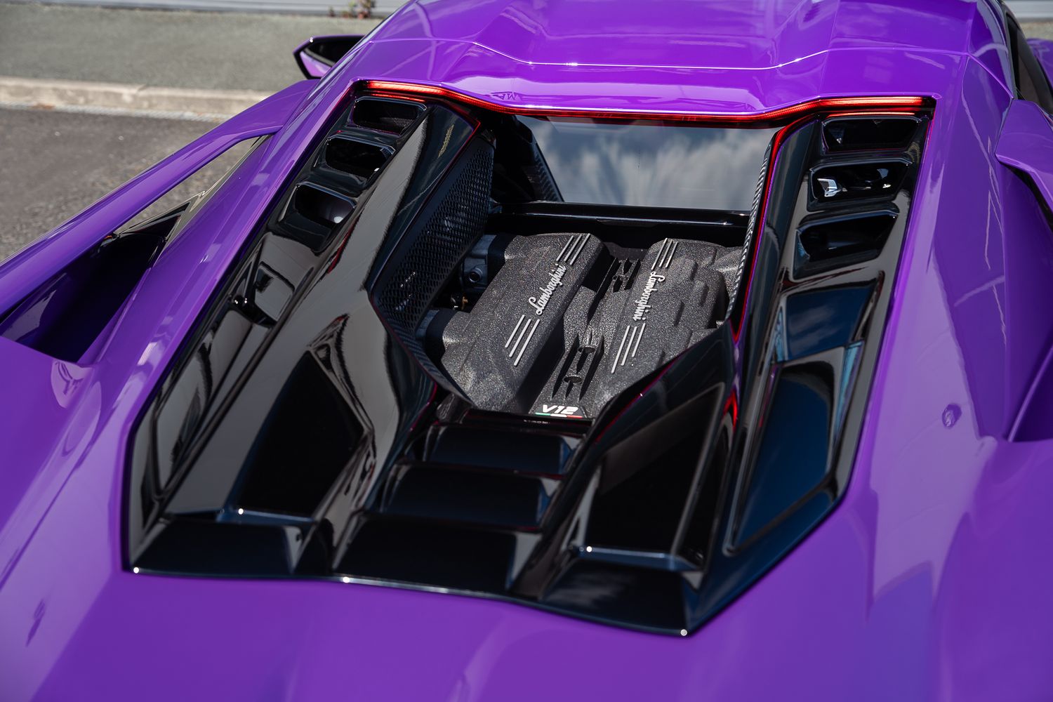 Lamborghini Revuelto