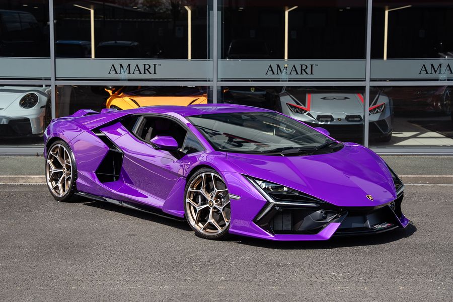 2024 Lamborghini Revuelto