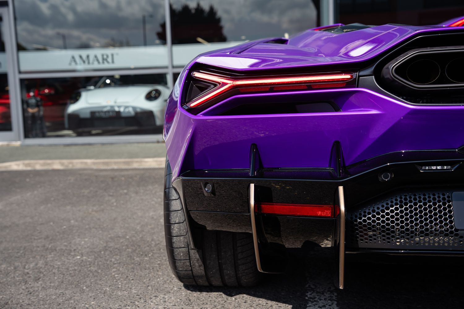 Lamborghini Revuelto