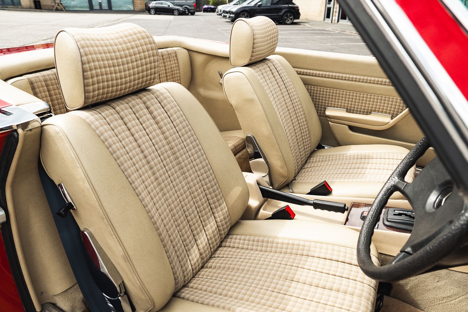 MERCEDES BENZ ROADSTER 380 SL