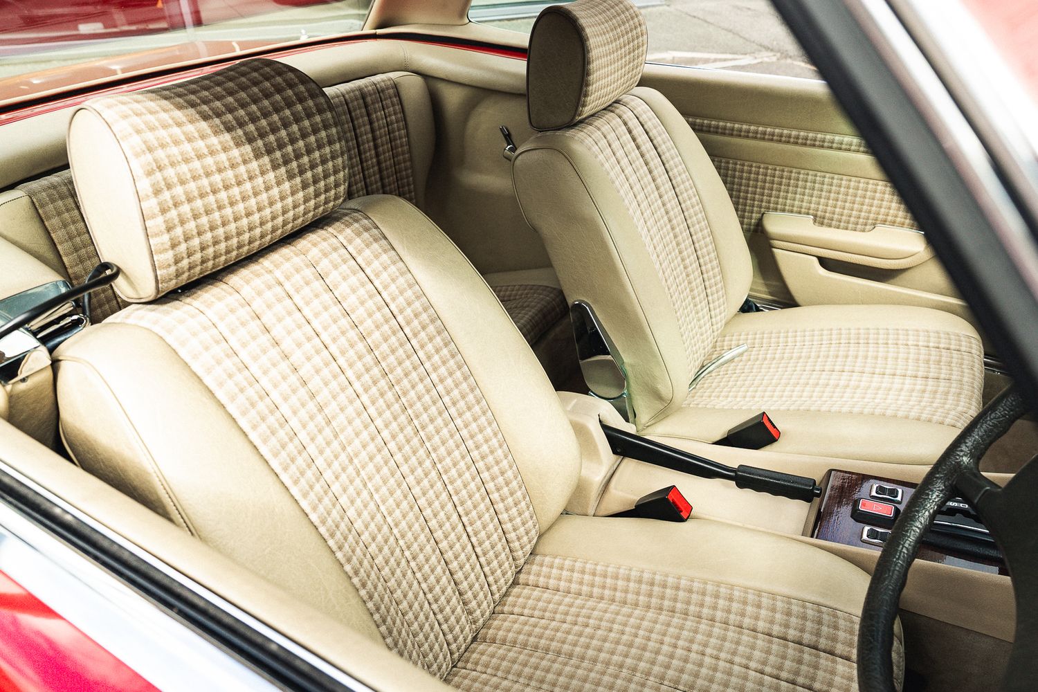 MERCEDES BENZ ROADSTER 380 SL