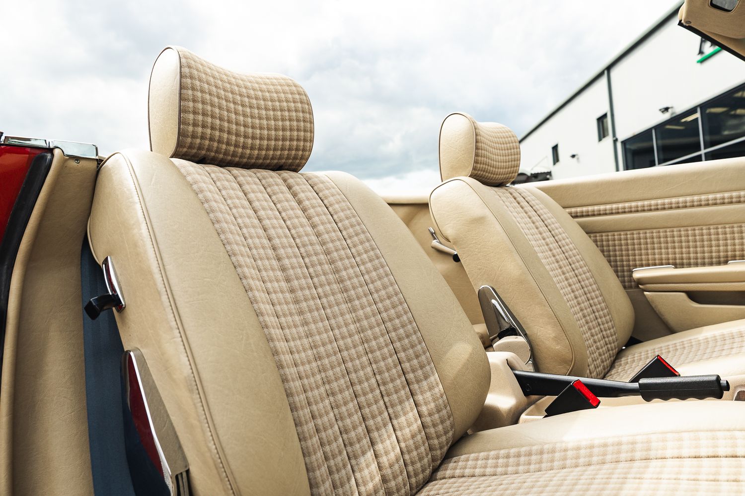 MERCEDES BENZ ROADSTER 380 SL