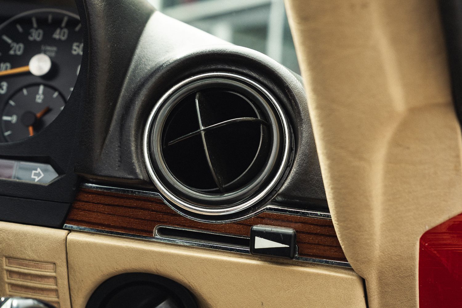 MERCEDES BENZ ROADSTER 380 SL
