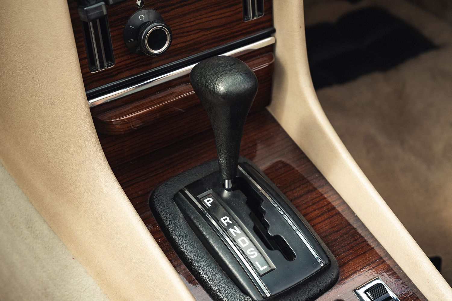 MERCEDES BENZ ROADSTER 380 SL