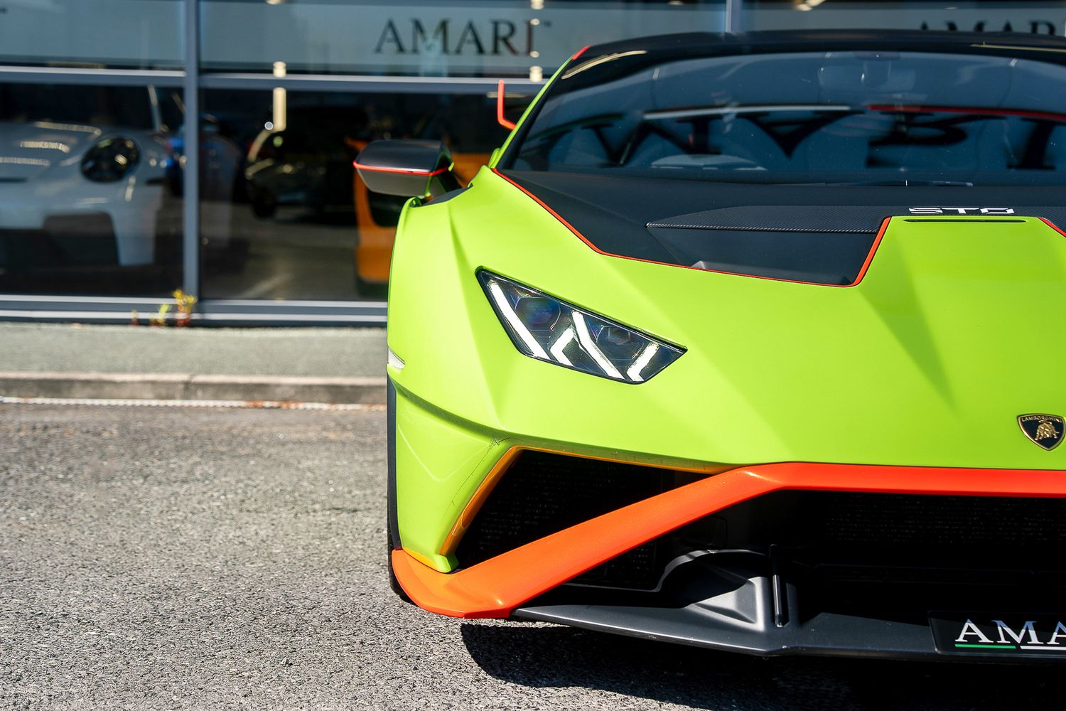 LAMBORGHINI HURACAN STO