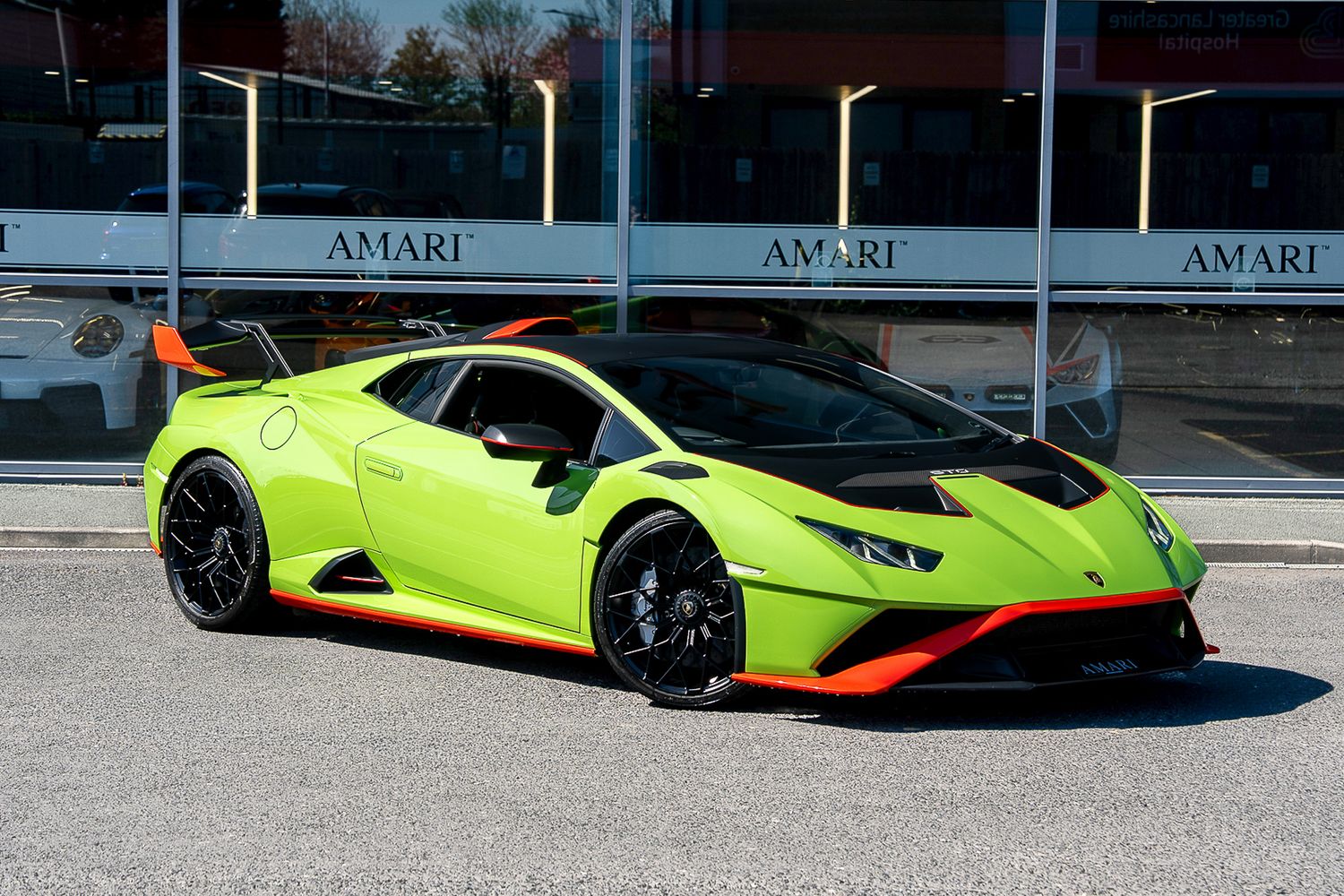 LAMBORGHINI HURACAN STO