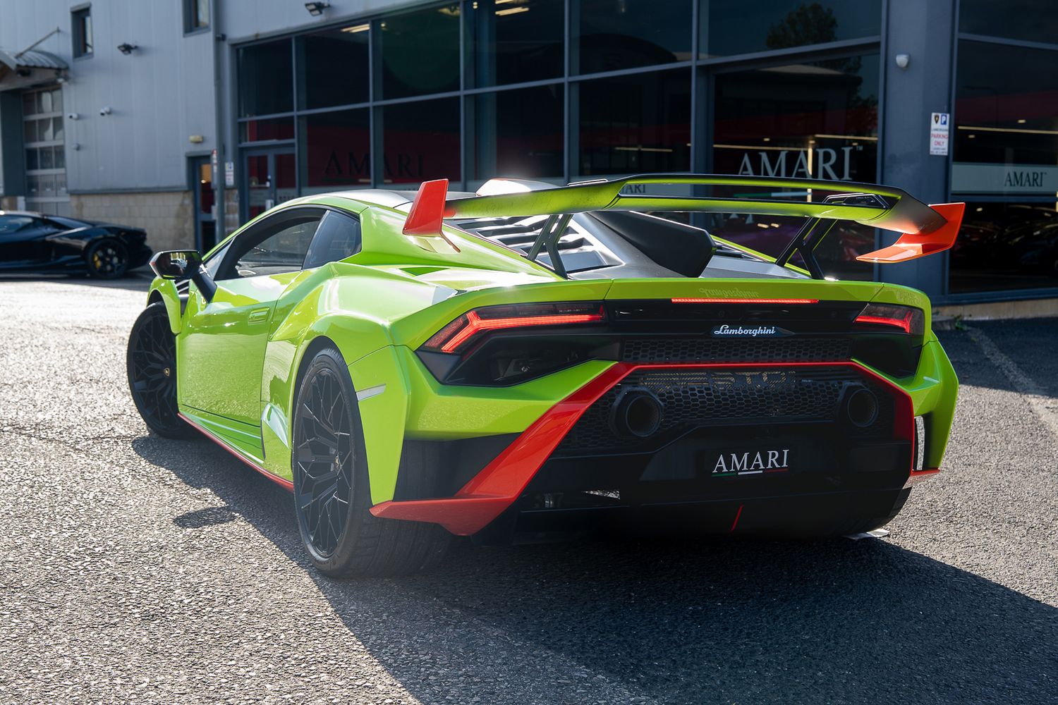 LAMBORGHINI HURACAN STO