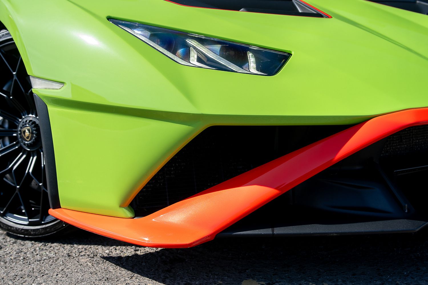 LAMBORGHINI HURACAN STO