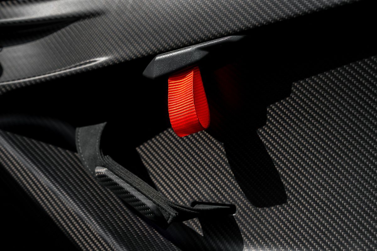 LAMBORGHINI HURACAN STO