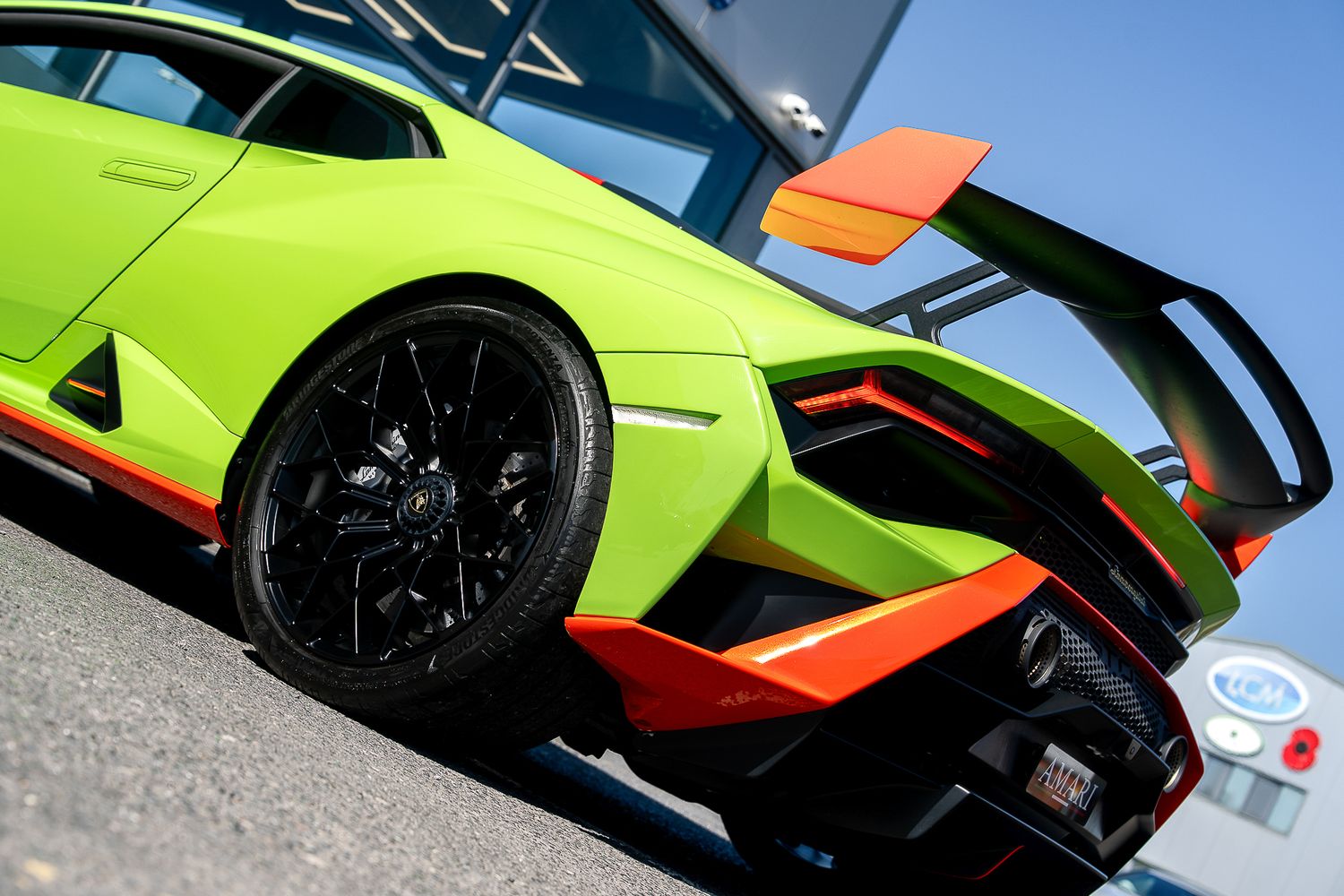 LAMBORGHINI HURACAN STO