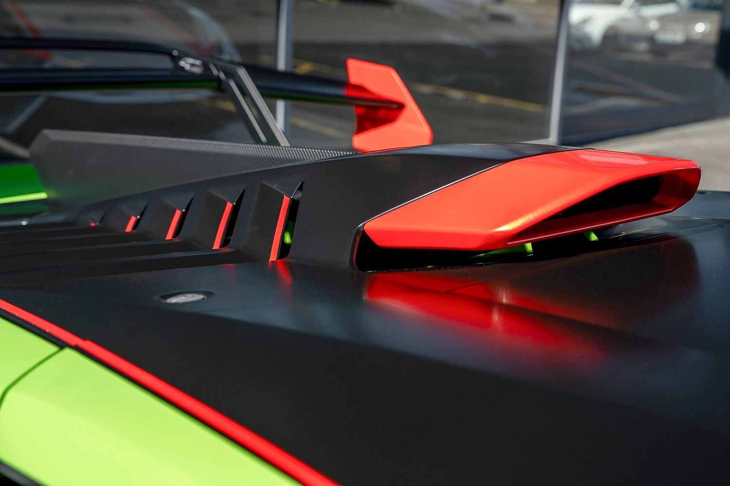 LAMBORGHINI HURACAN STO