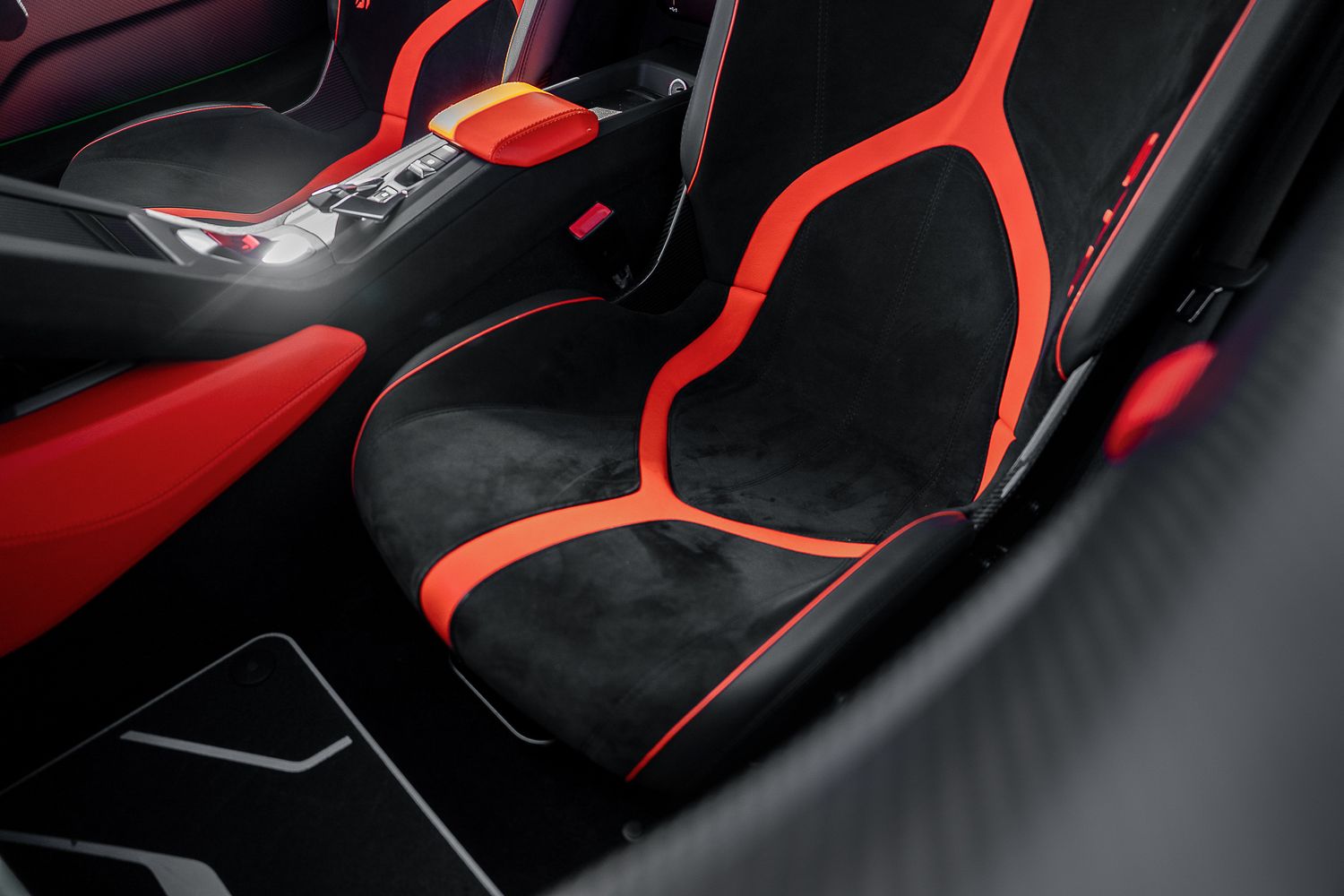 LAMBORGHINI HURACAN STO