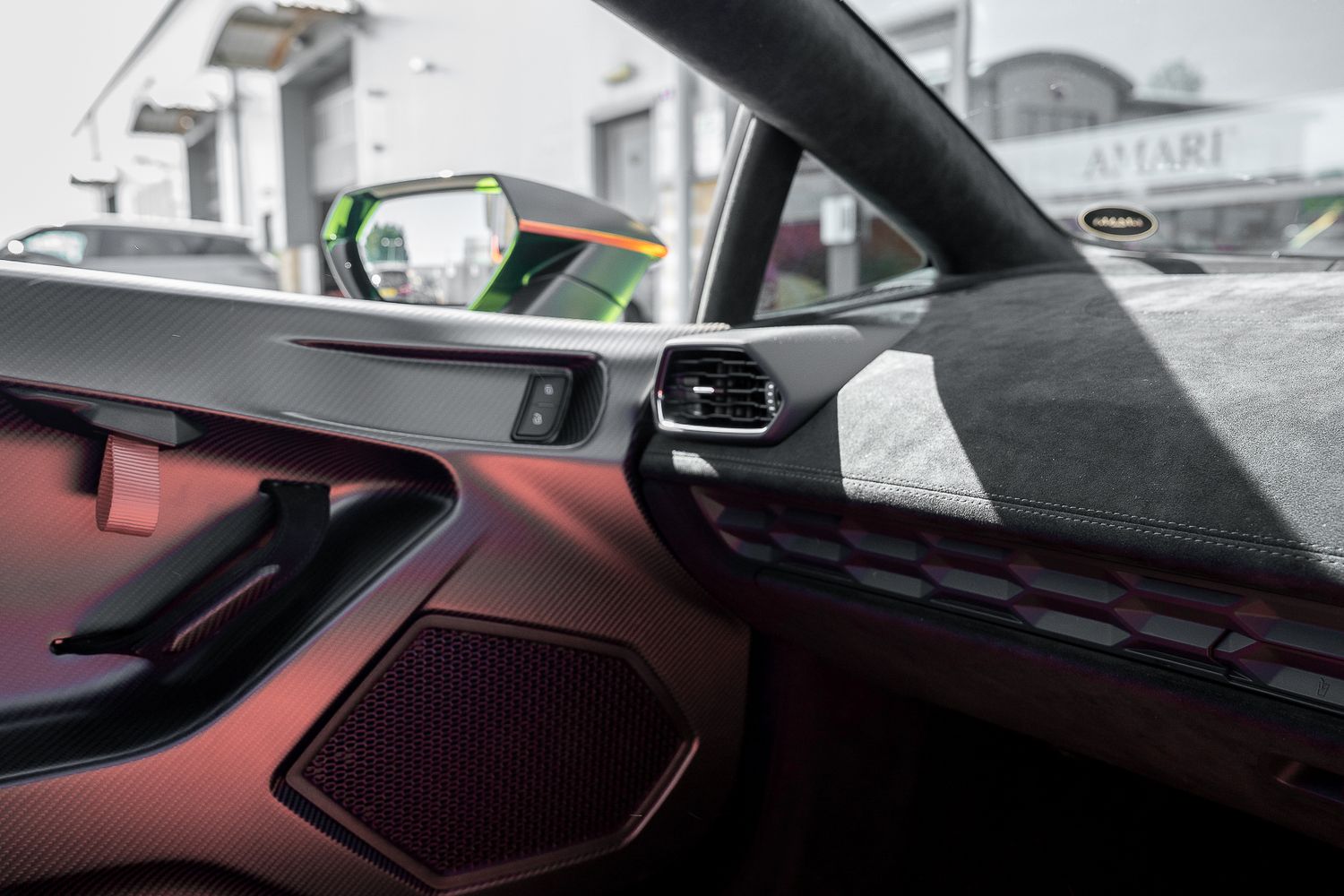 LAMBORGHINI HURACAN STO