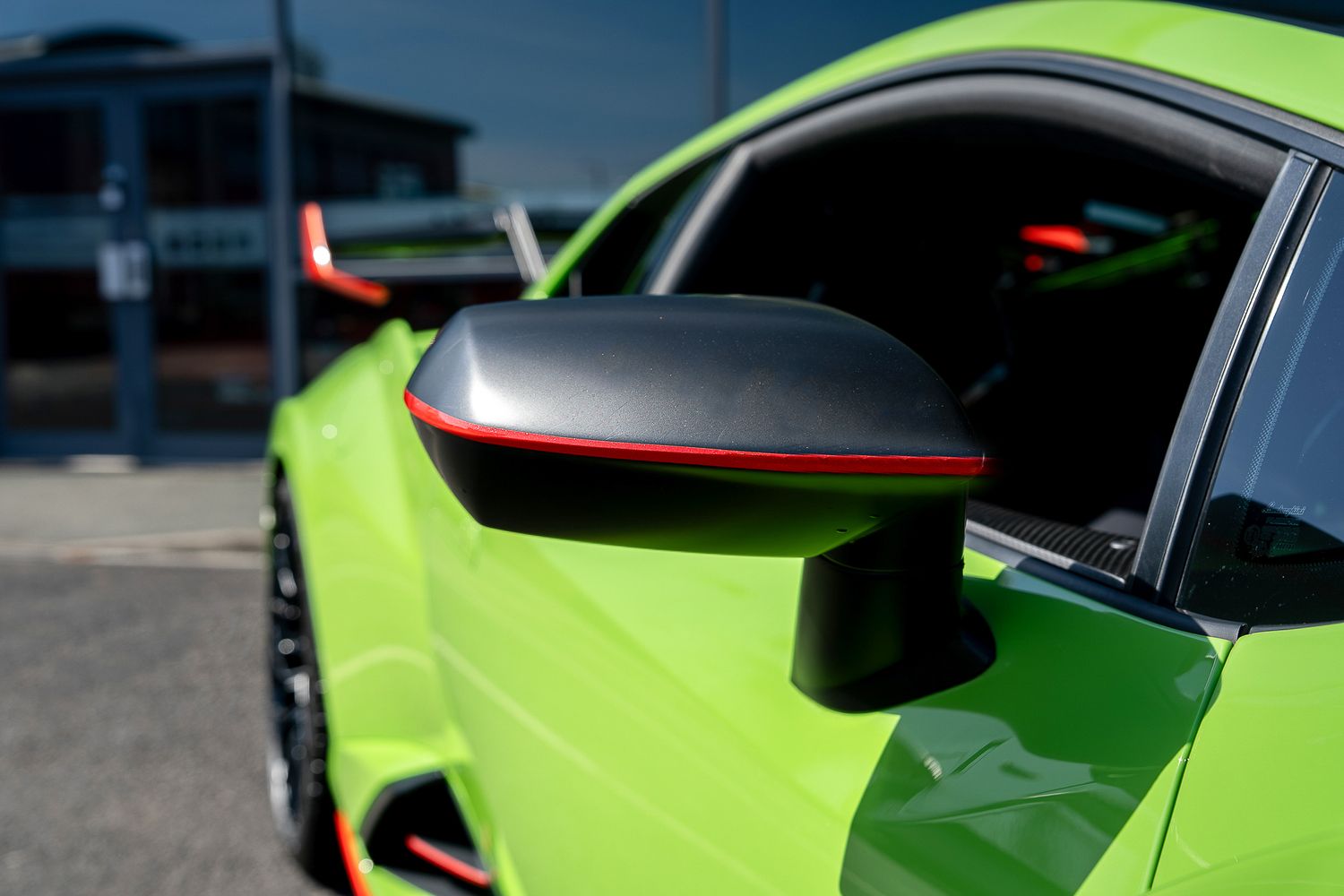 LAMBORGHINI HURACAN STO