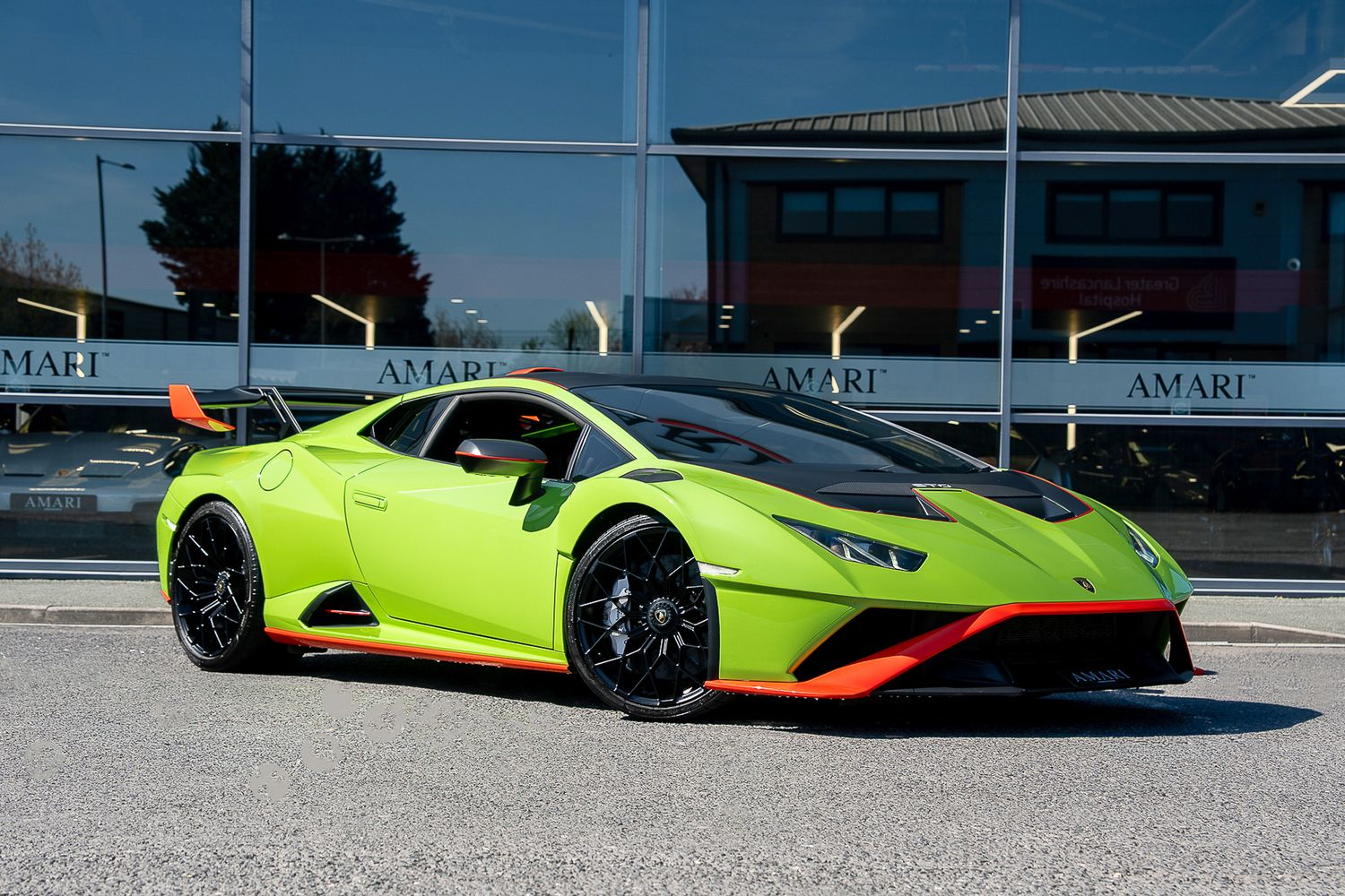 LAMBORGHINI HURACAN STO