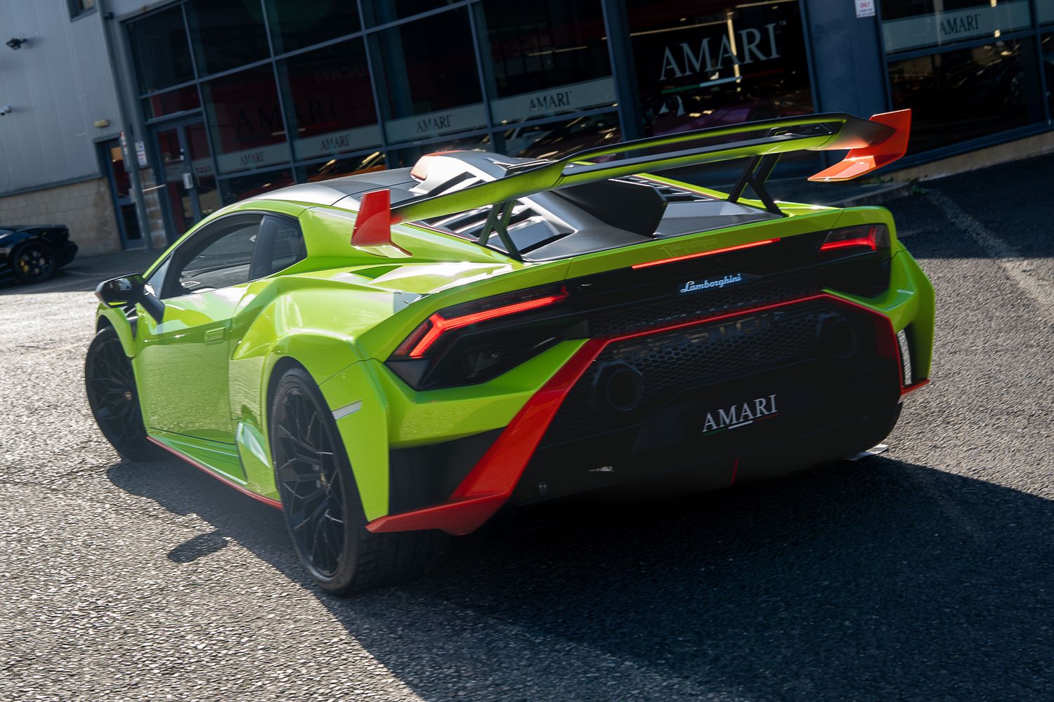 LAMBORGHINI HURACAN STO