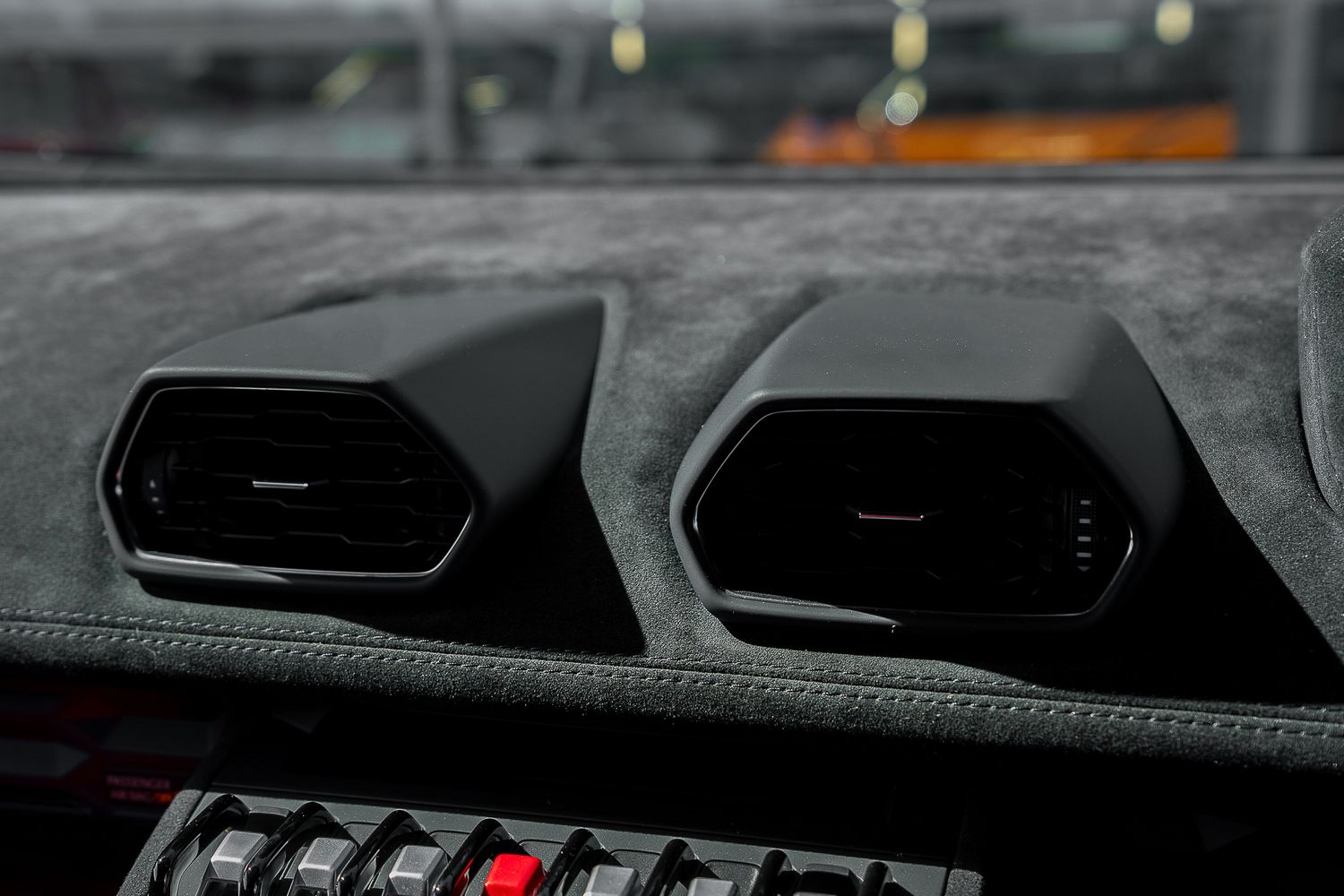 LAMBORGHINI HURACAN STO