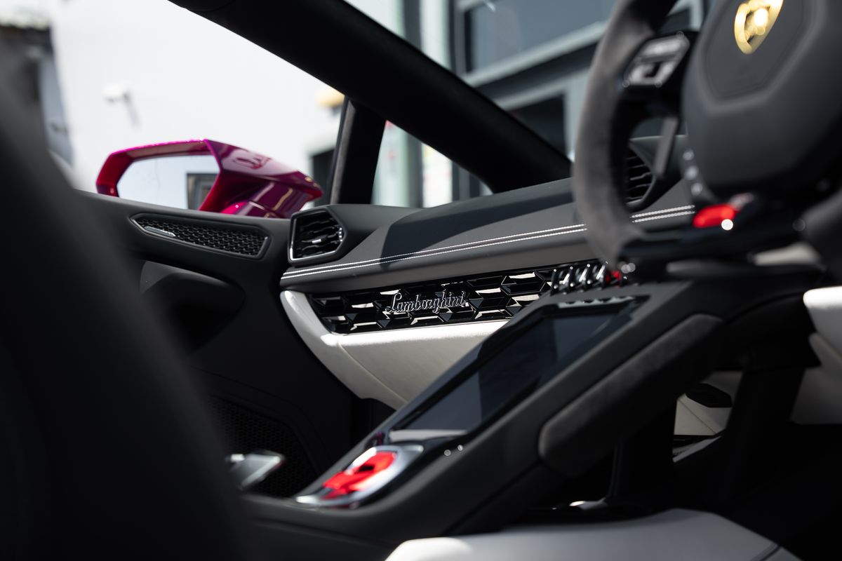 LAMBORGHINI HURACAN EVO SPYDER