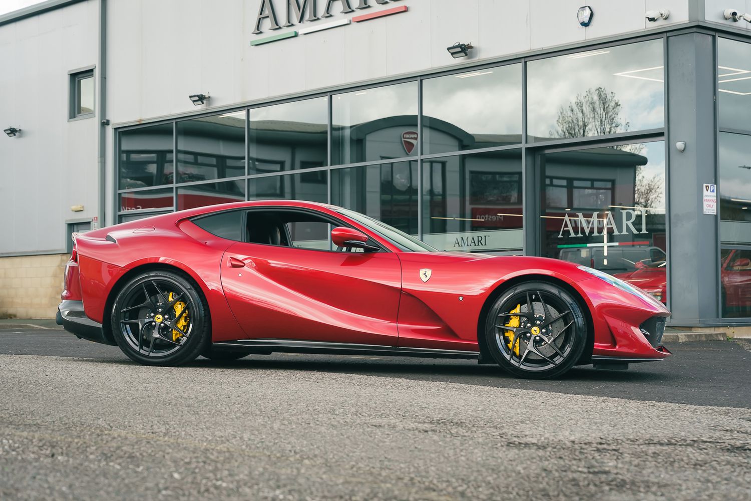Ferrari 812 Superfast