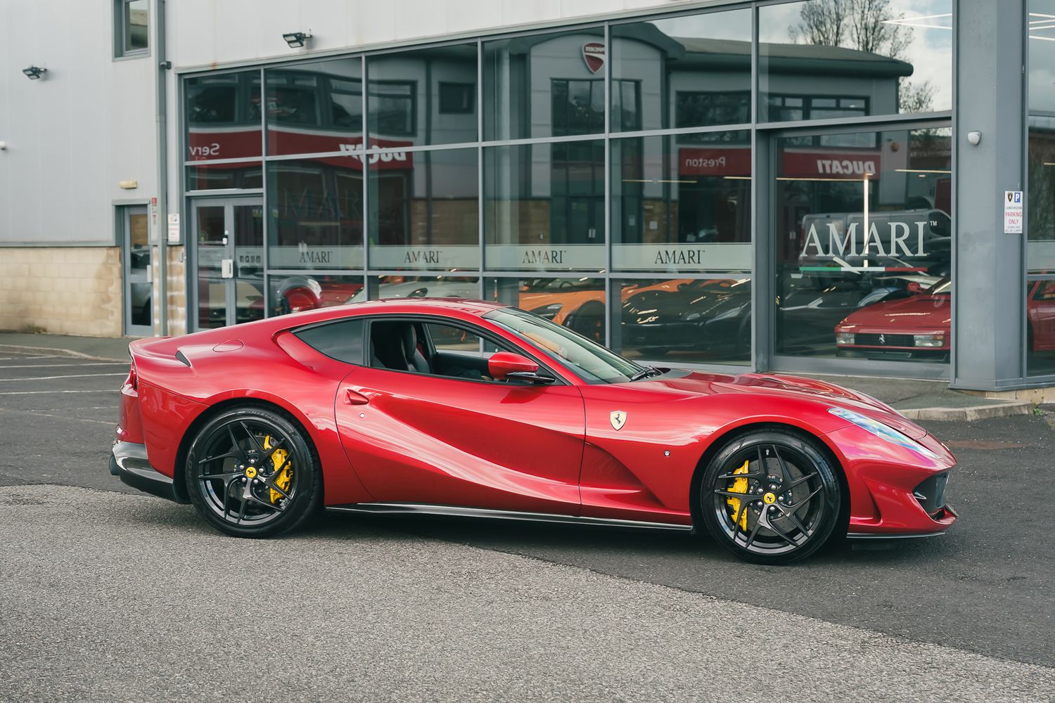 Ferrari 812 Superfast
