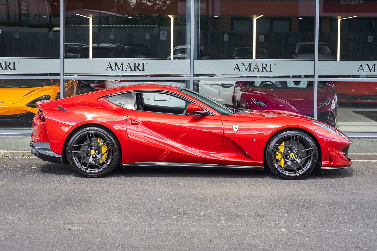 FERRARI 812 SUPERFAST