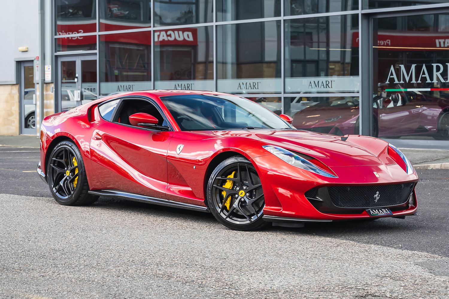 FERRARI 812 SUPERFAST