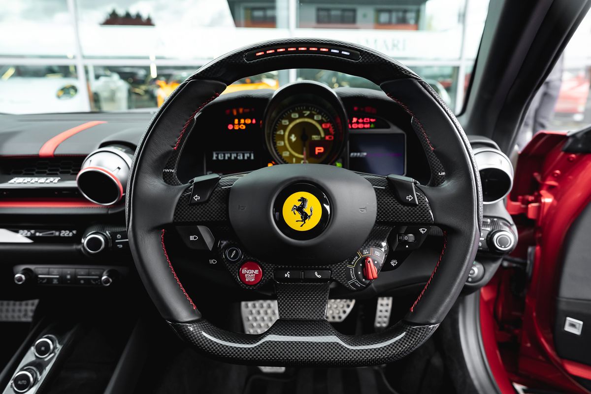 FERRARI 812 SUPERFAST