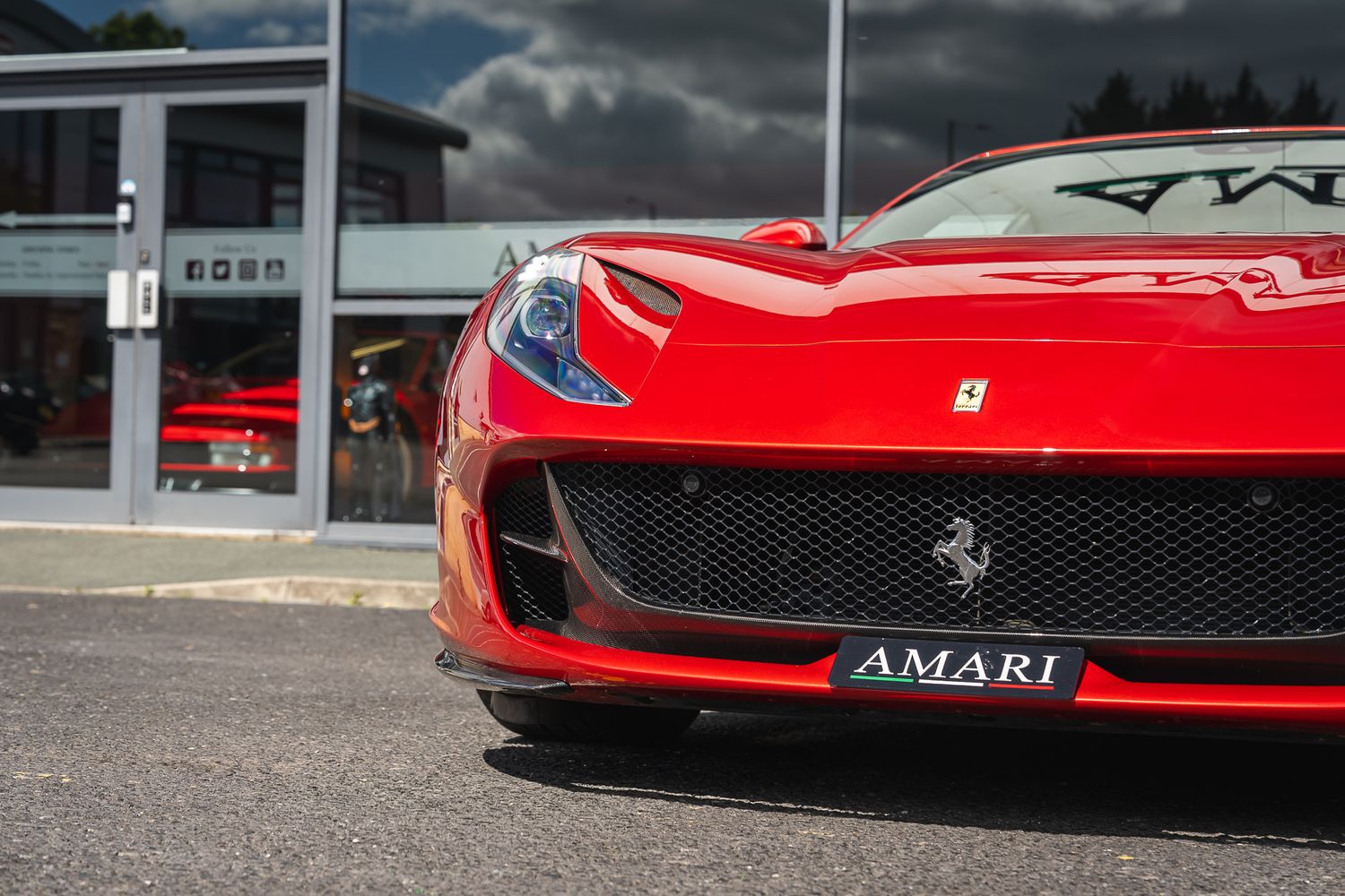 FERRARI 812 SUPERFAST