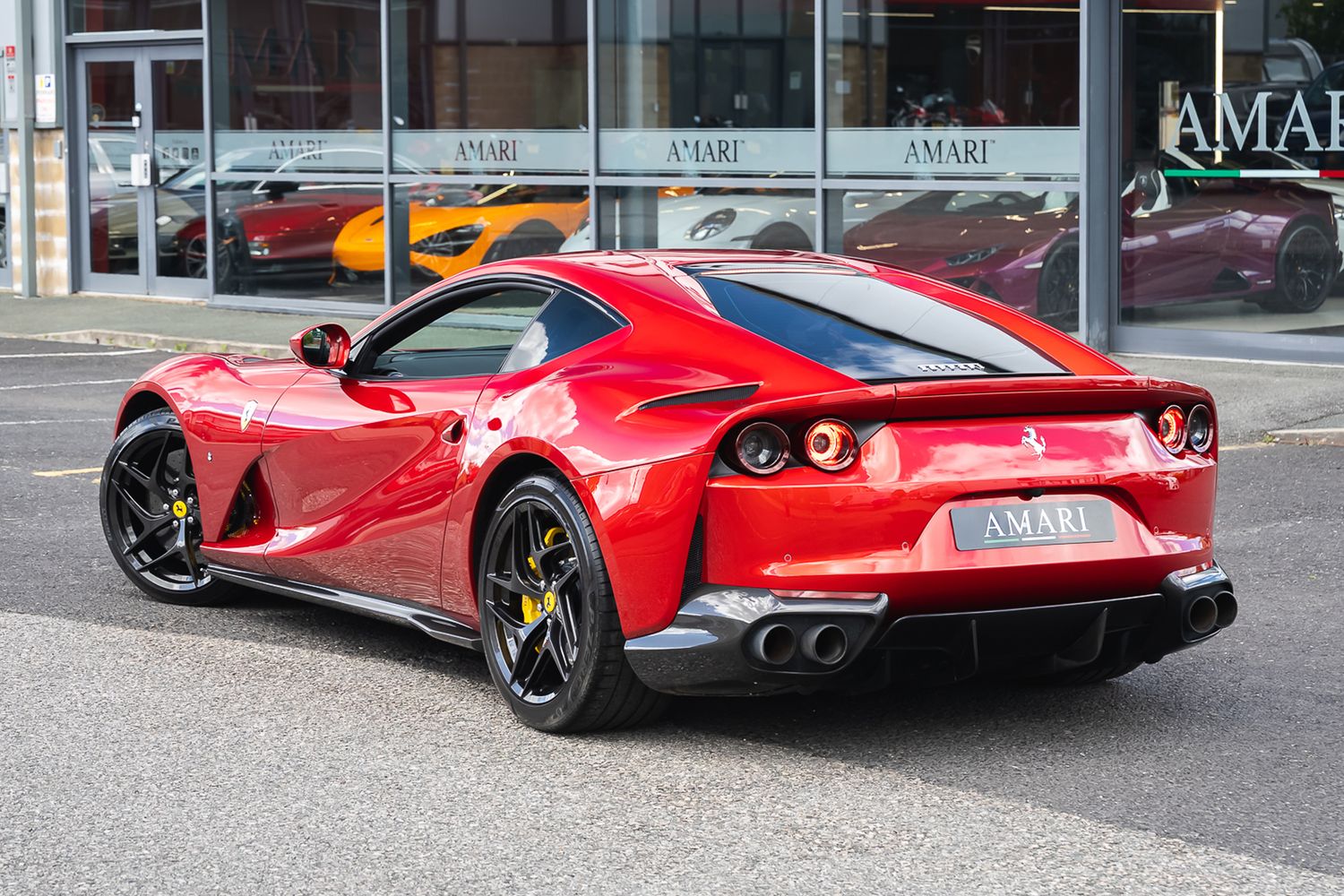 FERRARI 812 SUPERFAST