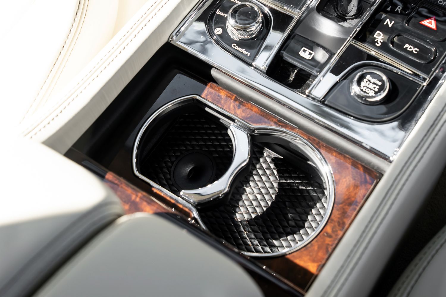 Bentley Mulsanne EWB Mulliner – Centenary Specification V8 Extended Wheelbase