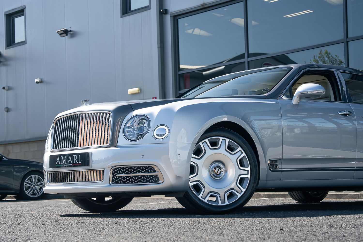 Bentley Mulsanne EWB Mulliner – Centenary Specification V8 Extended Wheelbase