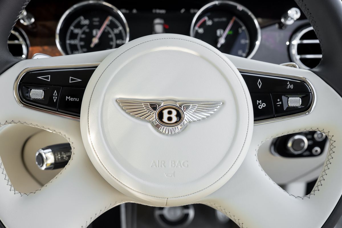 Bentley Mulsanne EWB Mulliner – Centenary Specification V8 Extended Wheelbase