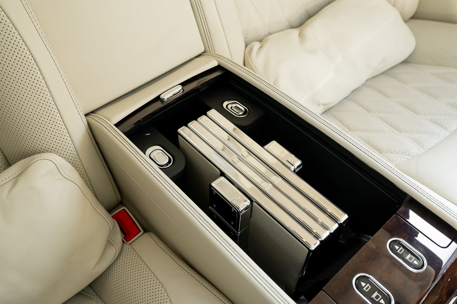 Bentley Mulsanne EWB Mulliner – Centenary Specification V8 Extended Wheelbase