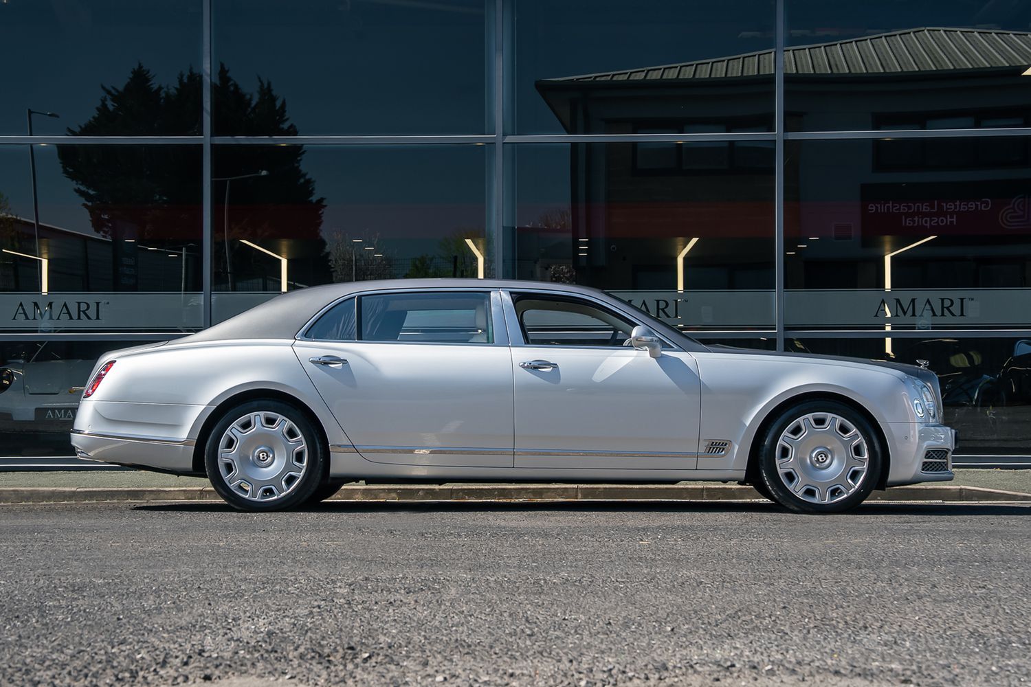 Bentley Mulsanne EWB Mulliner – Centenary Specification V8 Extended Wheelbase