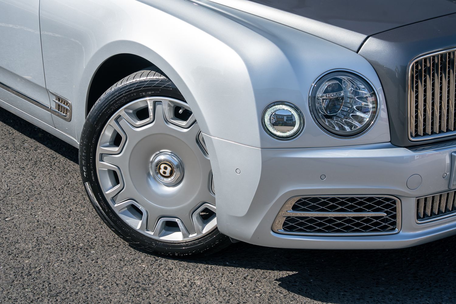 Bentley Mulsanne EWB Mulliner – Centenary Specification V8 Extended Wheelbase