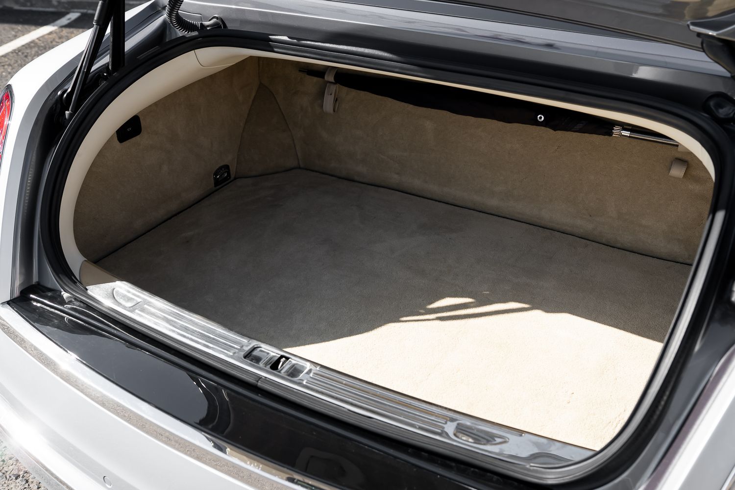 Bentley Mulsanne EWB Mulliner – Centenary Specification V8 Extended Wheelbase