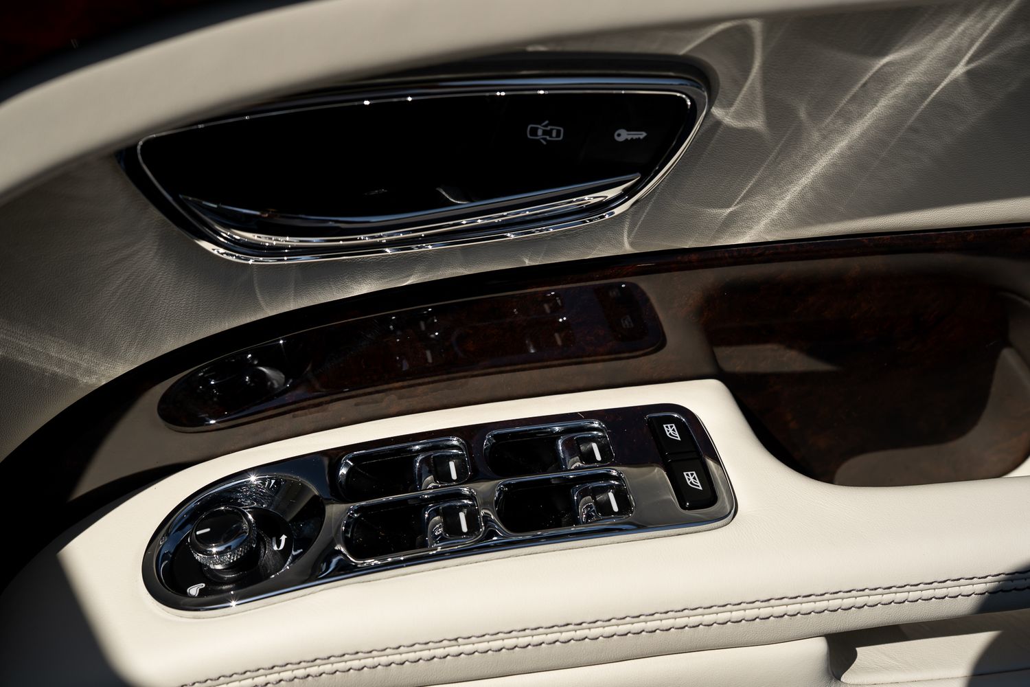 Bentley Mulsanne EWB Mulliner – Centenary Specification V8 Extended Wheelbase