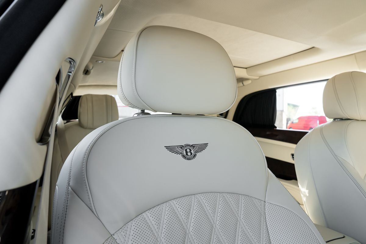 Bentley Mulsanne EWB Mulliner – Centenary Specification V8 Extended Wheelbase