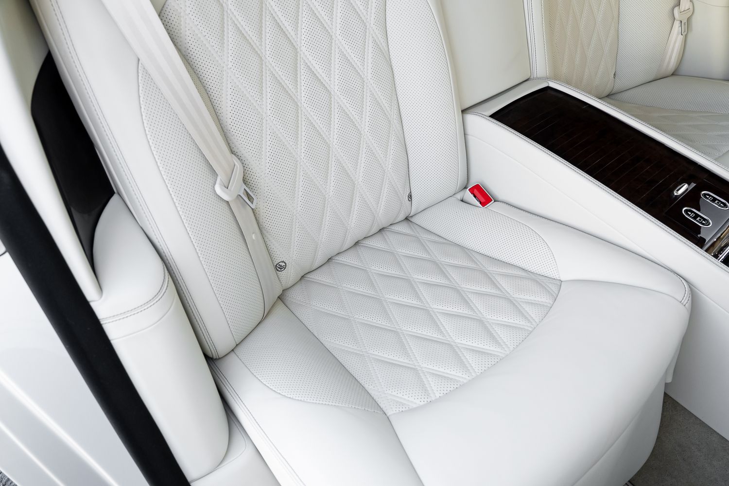 Bentley Mulsanne EWB Mulliner – Centenary Specification V8 Extended Wheelbase