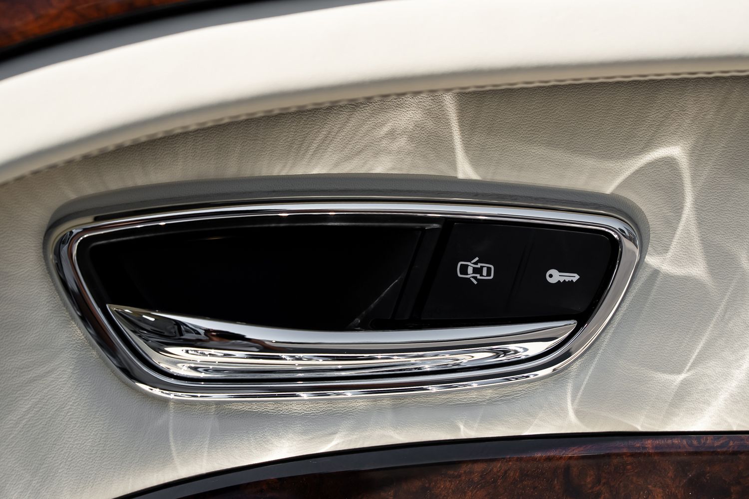 Bentley Mulsanne EWB Mulliner – Centenary Specification V8 Extended Wheelbase