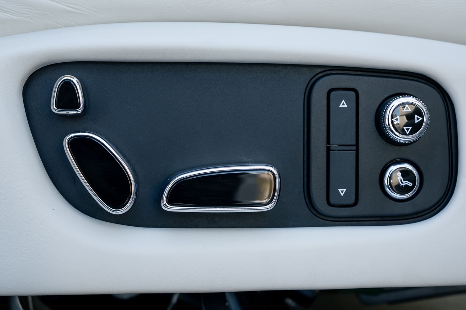 Bentley Mulsanne EWB Mulliner – Centenary Specification V8 Extended Wheelbase