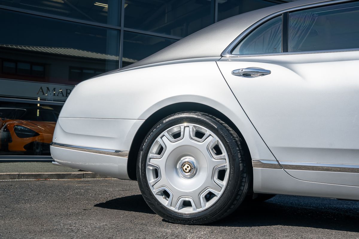 Bentley Mulsanne EWB Mulliner – Centenary Specification V8 Extended Wheelbase
