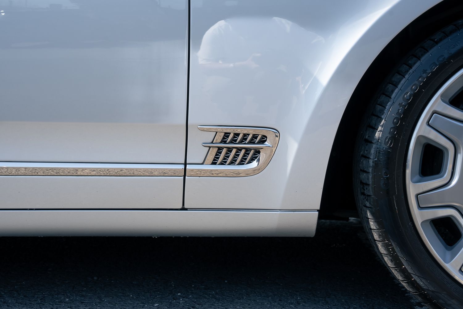 Bentley Mulsanne EWB Mulliner – Centenary Specification V8 Extended Wheelbase